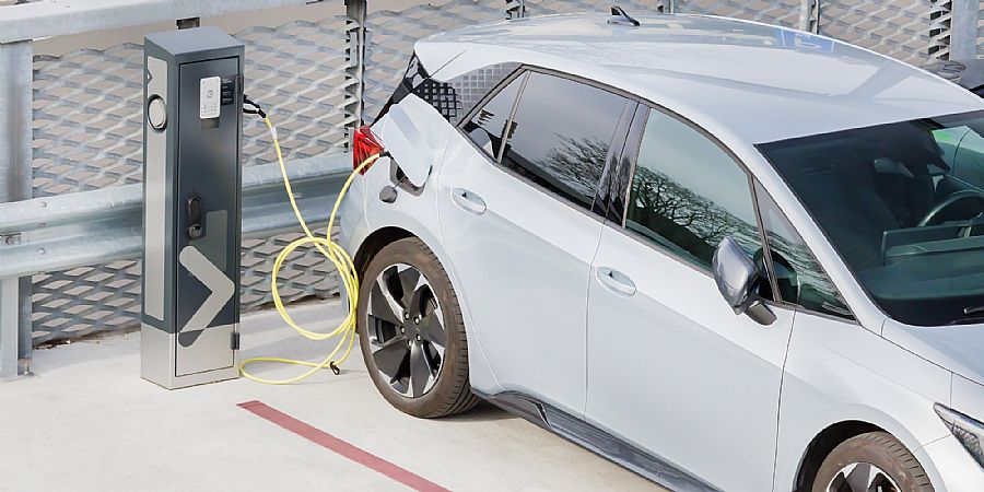 EV Belgium: twee miljoen elektrische wagens kunnen jaarlijks 1,8 miljard euro aan brandstofkosten besparen